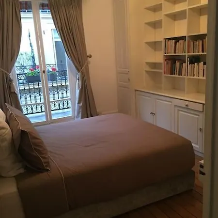 Appartamento Côté Arc De Triomphe Parigi